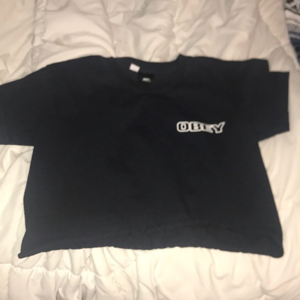 Scorpion obey crop tee 🦂.